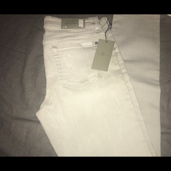 NWT 7 For All Mankind Distressed Cigarette Jeans - Picture 2 of 2